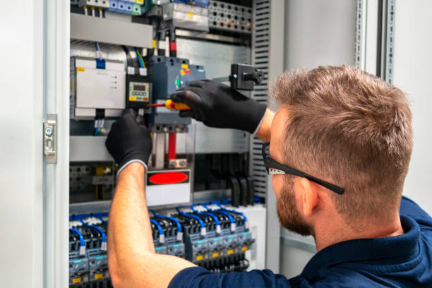 Best Affordable Emergency Electrician  in Lden, MA